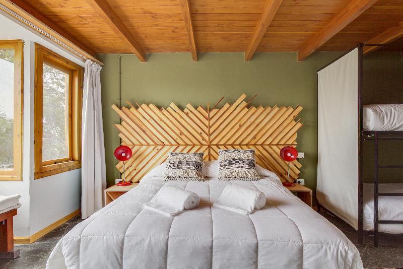 Socialtel Bariloche - Formerly Selina Bariloche ภายนอก รูปภาพ
